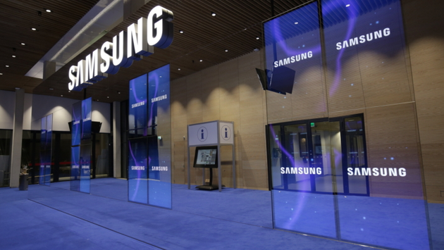 Samsung Mostrerà i suoi Primi Notebook con pannelli OLED in 4K